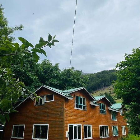 Turismo Rural Los Alpes Futaleufu Exterior photo